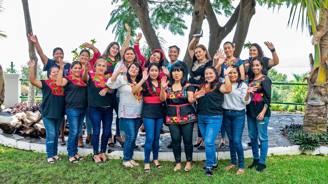 Se gradúa nuestra segunda generación-1