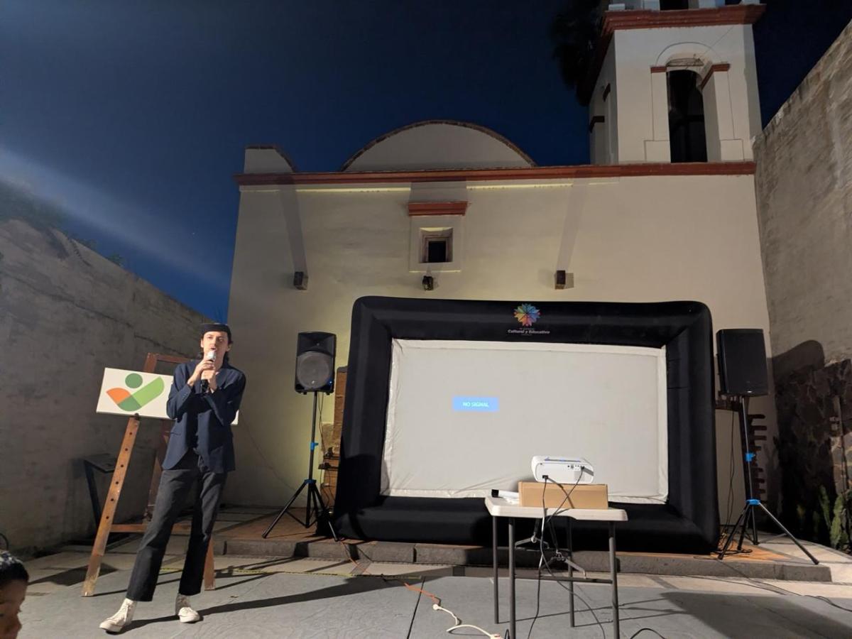 Cine comunitario en San Juan&nbsp;Cosalá